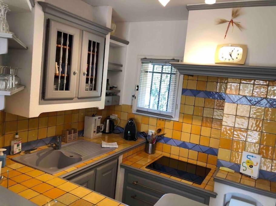 Appartement 60M2 - 2 Chambres A Une Minute Des Plages, Parking Prive Sausset-les-Pins Εξωτερικό φωτογραφία