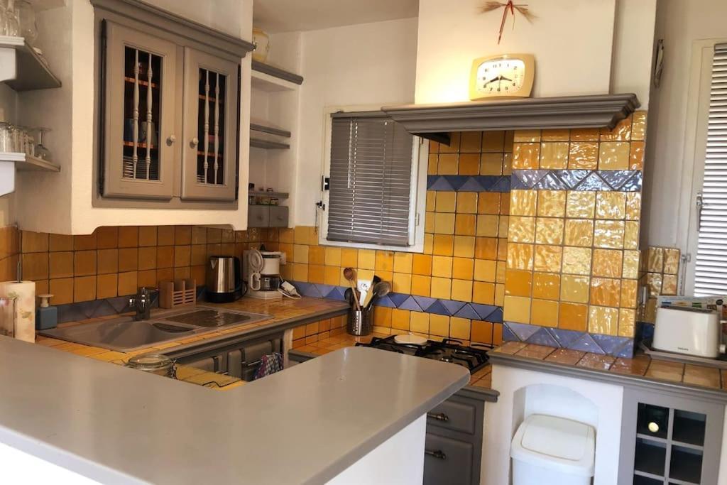 Appartement 60M2 - 2 Chambres A Une Minute Des Plages, Parking Prive Sausset-les-Pins Εξωτερικό φωτογραφία